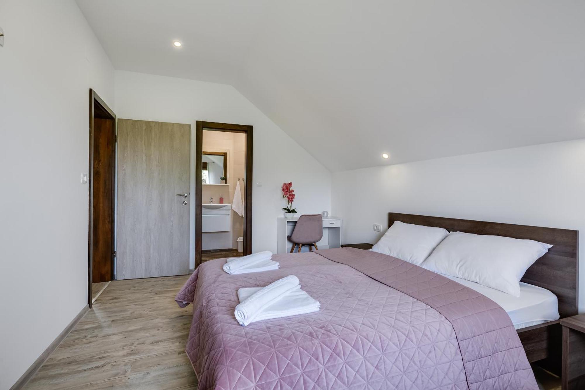Jacuzzi Patar Apartment Rakovica Exterior foto