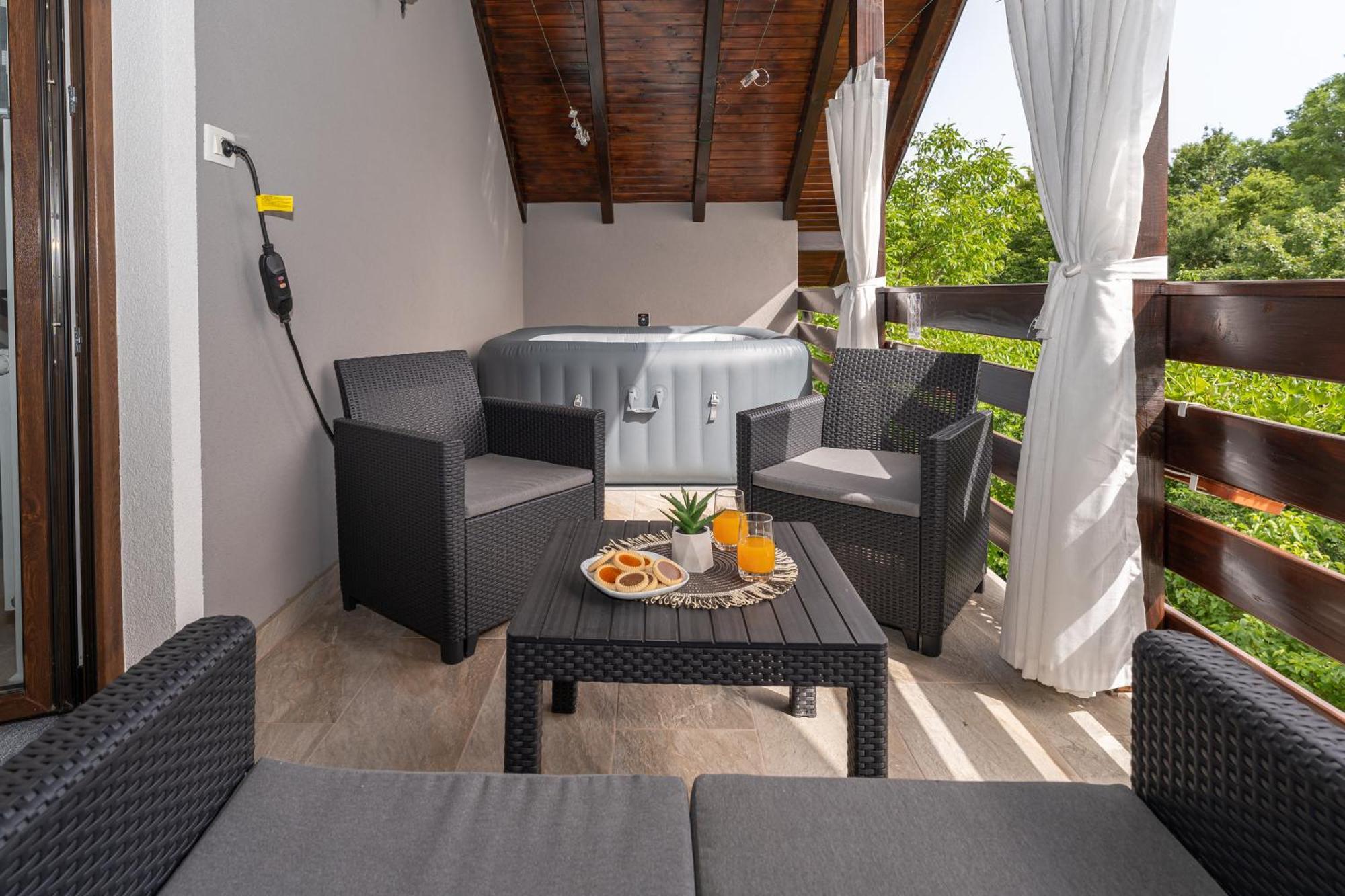 Jacuzzi Patar Apartment Rakovica Exterior foto